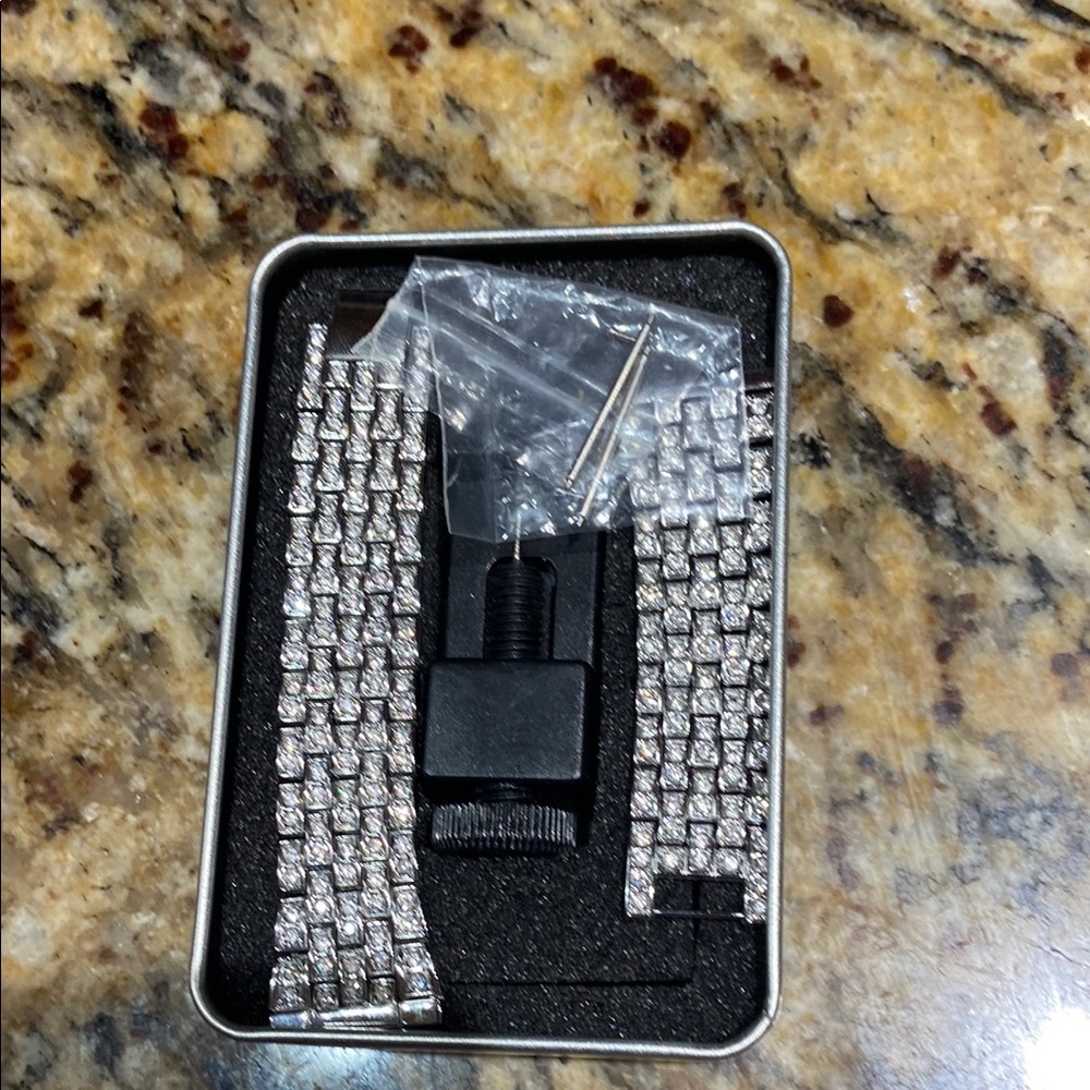 Silver Metal Watch Band with Adjustment Tool